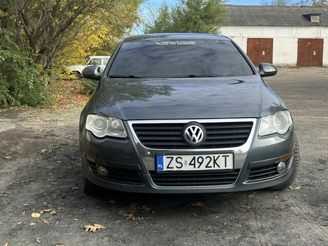 Серый Фольксваген Пассат, объемом двигателя 1.8 л и пробегом 238 тыс. км за 3800 $, фото 5 на Automoto.ua