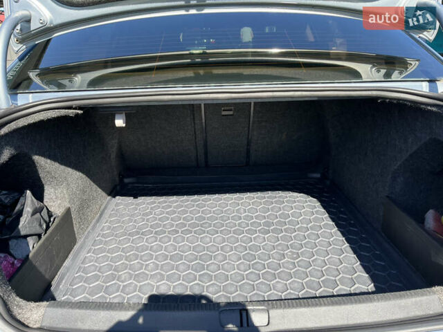 Серый Фольксваген Пассат, объемом двигателя 2 л и пробегом 310 тыс. км за 8000 $, фото 12 на Automoto.ua