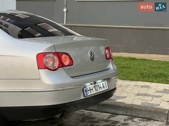 Серый Фольксваген Пассат, объемом двигателя 1.8 л и пробегом 163 тыс. км за 7650 $, фото 23 на Automoto.ua