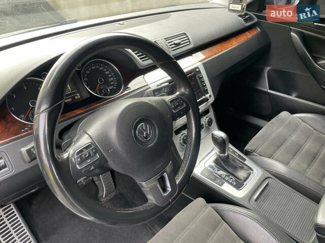 Серый Фольксваген Пассат, объемом двигателя 2 л и пробегом 243 тыс. км за 8900 $, фото 37 на Automoto.ua
