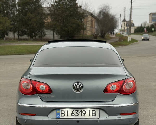 Серый Фольксваген Пассат, объемом двигателя 1.8 л и пробегом 180 тыс. км за 8800 $, фото 6 на Automoto.ua