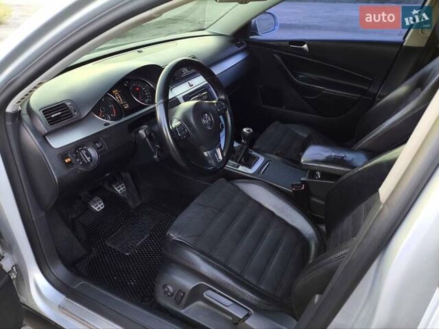 Серый Фольксваген Пассат, объемом двигателя 1.97 л и пробегом 288 тыс. км за 8800 $, фото 10 на Automoto.ua