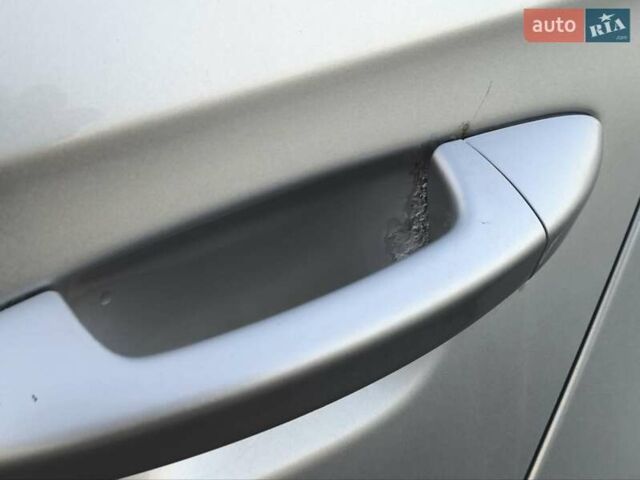 Серый Фольксваген Пассат, объемом двигателя 1.97 л и пробегом 288 тыс. км за 8800 $, фото 20 на Automoto.ua