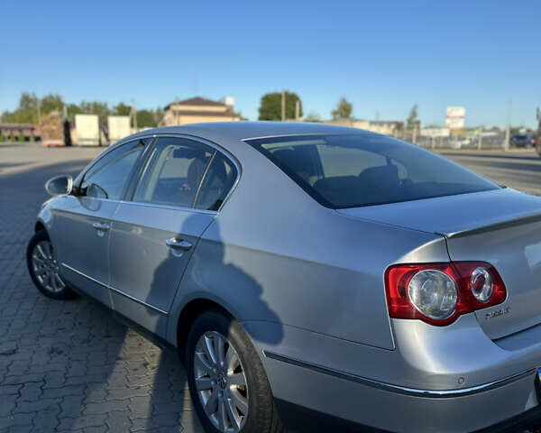 Серый Фольксваген Пассат, объемом двигателя 1.97 л и пробегом 294 тыс. км за 7400 $, фото 3 на Automoto.ua