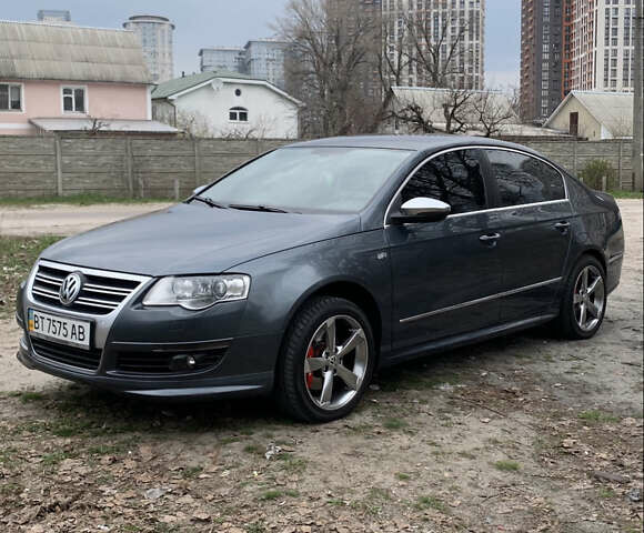 Серый Фольксваген Пассат, объемом двигателя 1.8 л и пробегом 171 тыс. км за 8700 $, фото 13 на Automoto.ua