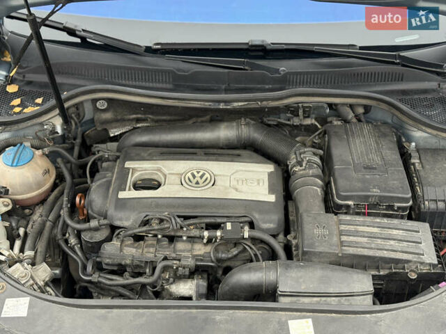 Серый Фольксваген Пассат, объемом двигателя 1.8 л и пробегом 180 тыс. км за 8800 $, фото 21 на Automoto.ua