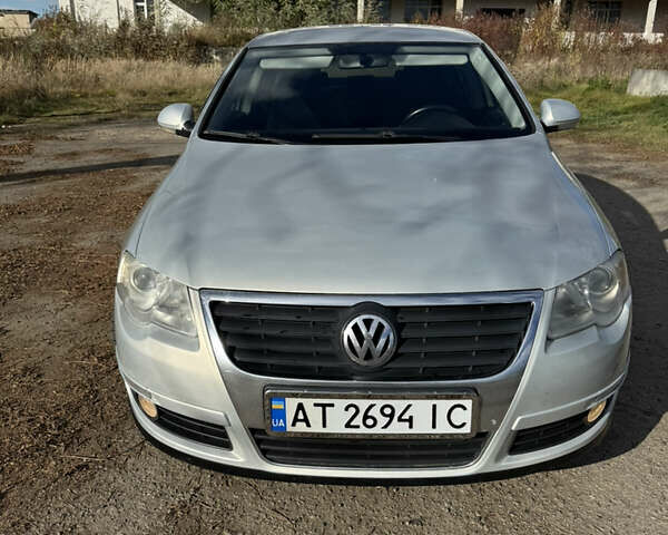 Фольксваген Пассат 2010 в Калуше на Automoto.ua Серый Фольксваген Пассат, объемом двигателя 2 л и пробегом 350 тыс. км за 6900 $, фото 2 на Automoto.ua
