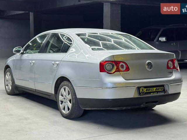 Фольксваген Пассат 2010 в Черновцах на Automoto.ua Серый Фольксваген Пассат, объемом двигателя 1.39 л и пробегом 195 тыс. км за 7600 $, фото 3 на Automoto.ua