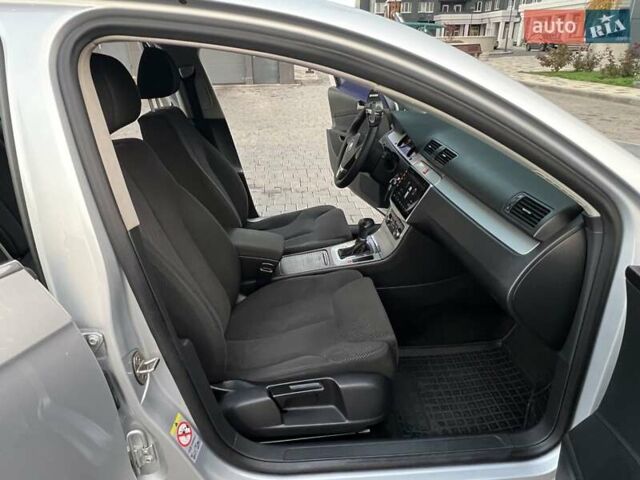 Серый Фольксваген Пассат, объемом двигателя 1.8 л и пробегом 163 тыс. км за 7650 $, фото 57 на Automoto.ua