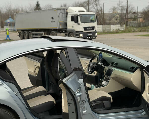 Серый Фольксваген Пассат, объемом двигателя 1.8 л и пробегом 180 тыс. км за 8800 $, фото 17 на Automoto.ua