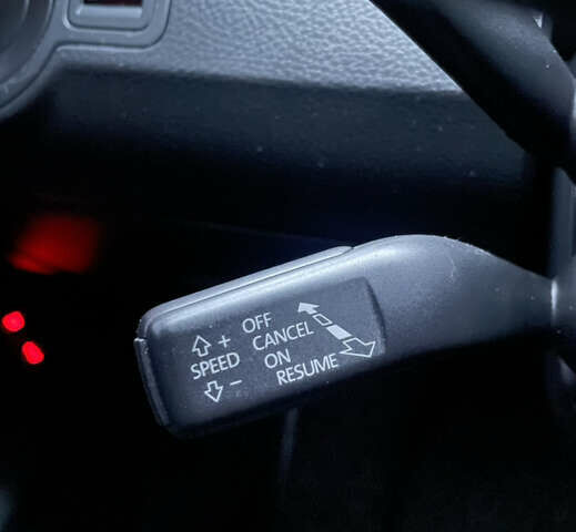 Серый Фольксваген Пассат, объемом двигателя 2 л и пробегом 243 тыс. км за 8900 $, фото 49 на Automoto.ua