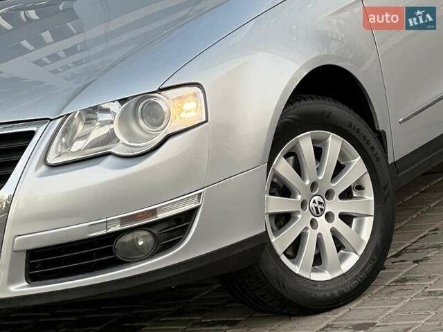 Серый Фольксваген Пассат, объемом двигателя 1.8 л и пробегом 163 тыс. км за 7650 $, фото 49 на Automoto.ua