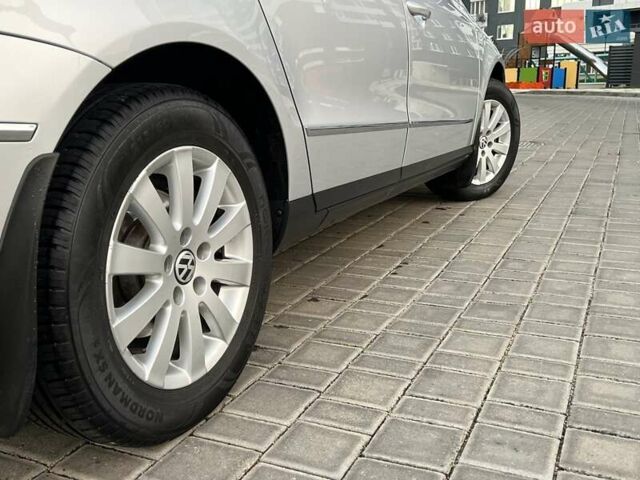 Серый Фольксваген Пассат, объемом двигателя 1.8 л и пробегом 163 тыс. км за 7650 $, фото 18 на Automoto.ua