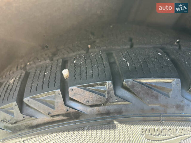 Серый Фольксваген Пассат, объемом двигателя 2 л и пробегом 310 тыс. км за 8000 $, фото 13 на Automoto.ua