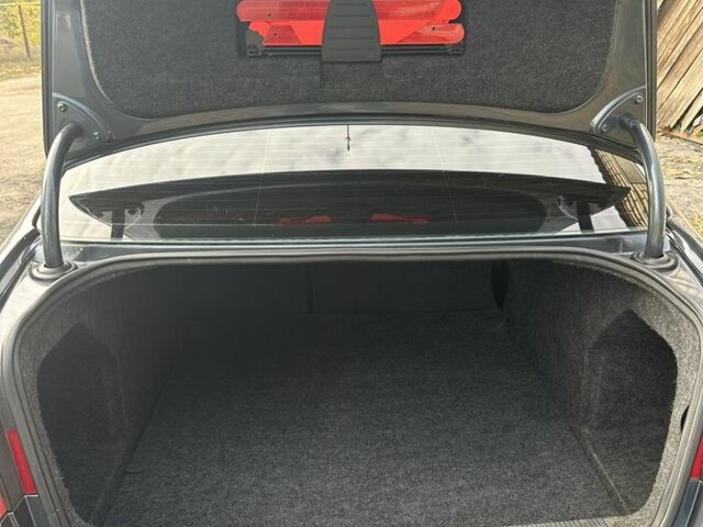 Серый Фольксваген Пассат, объемом двигателя 1.8 л и пробегом 238 тыс. км за 3800 $, фото 12 на Automoto.ua