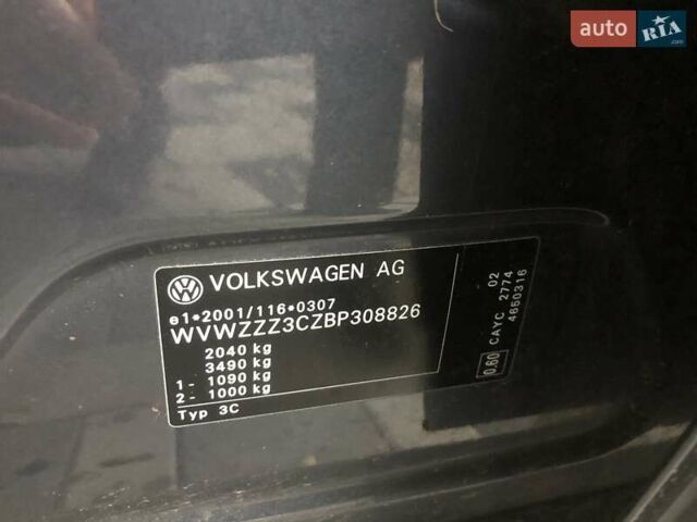 Сірий Фольксваген Пассат, об'ємом двигуна 1.6 л та пробігом 216 тис. км за 9650 $, фото 11 на Automoto.ua