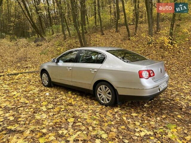 Сірий Фольксваген Пассат, об'ємом двигуна 1.8 л та пробігом 326 тис. км за 6700 $, фото 10 на Automoto.ua