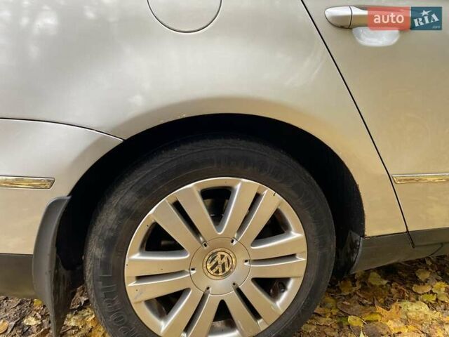 Сірий Фольксваген Пассат, об'ємом двигуна 1.8 л та пробігом 326 тис. км за 6700 $, фото 4 на Automoto.ua
