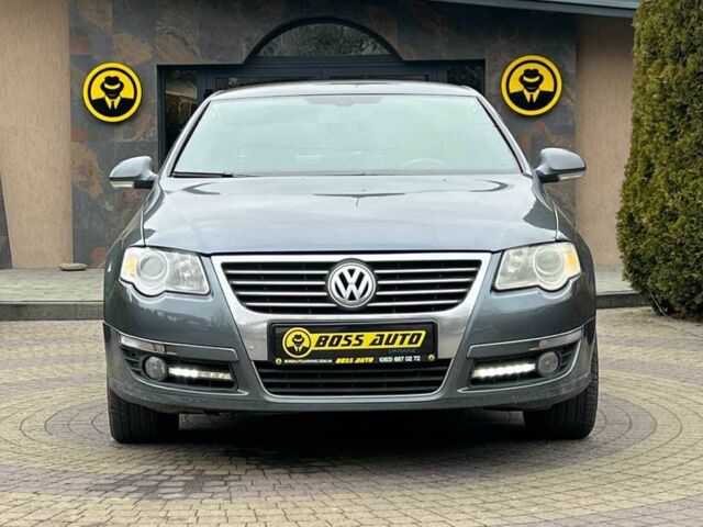 Серый Фольксваген Пассат, объемом двигателя 1.8 л и пробегом 262 тыс. км за 6300 $, фото 1 на Automoto.ua