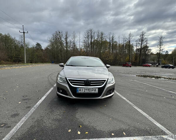 Серый Фольксваген Пассат, объемом двигателя 1.97 л и пробегом 254 тыс. км за 9300 $, фото 3 на Automoto.ua