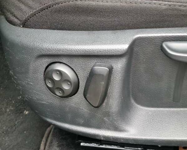 Сірий Фольксваген Пассат, об'ємом двигуна 1.6 л та пробігом 305 тис. км за 8800 $, фото 25 на Automoto.ua