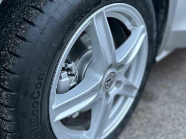 Серый Фольксваген Пассат, объемом двигателя 2.5 л и пробегом 216 тыс. км за 8500 $, фото 15 на Automoto.ua