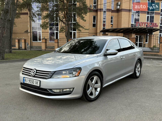 Серый Фольксваген Пассат, объемом двигателя 2.5 л и пробегом 250 тыс. км за 9200 $, фото 4 на Automoto.ua