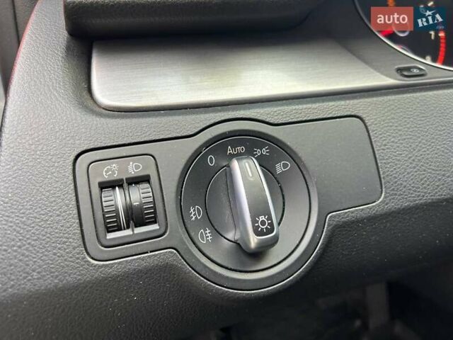 Серый Фольксваген Пассат, объемом двигателя 1.8 л и пробегом 248 тыс. км за 9290 $, фото 16 на Automoto.ua