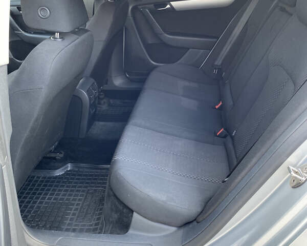 Сірий Фольксваген Пассат, об'ємом двигуна 1.8 л та пробігом 226 тис. км за 9150 $, фото 12 на Automoto.ua