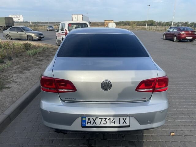 Серый Фольксваген Пассат, объемом двигателя 1.8 л и пробегом 174 тыс. км за 10500 $, фото 7 на Automoto.ua