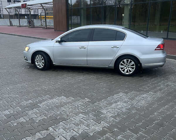 Серый Фольксваген Пассат, объемом двигателя 1.97 л и пробегом 265 тыс. км за 10750 $, фото 6 на Automoto.ua