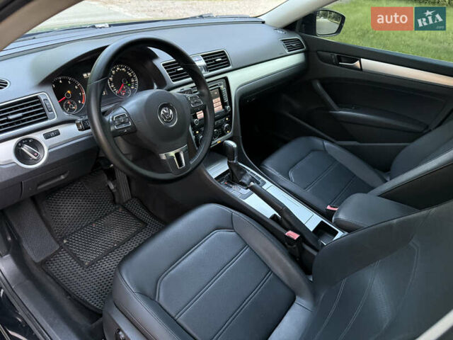 Серый Фольксваген Пассат, объемом двигателя 2.5 л и пробегом 250 тыс. км за 9200 $, фото 22 на Automoto.ua