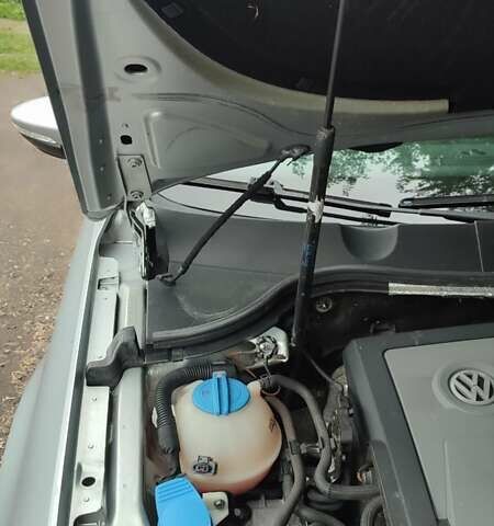 Сірий Фольксваген Пассат, об'ємом двигуна 1.6 л та пробігом 227 тис. км за 10300 $, фото 25 на Automoto.ua