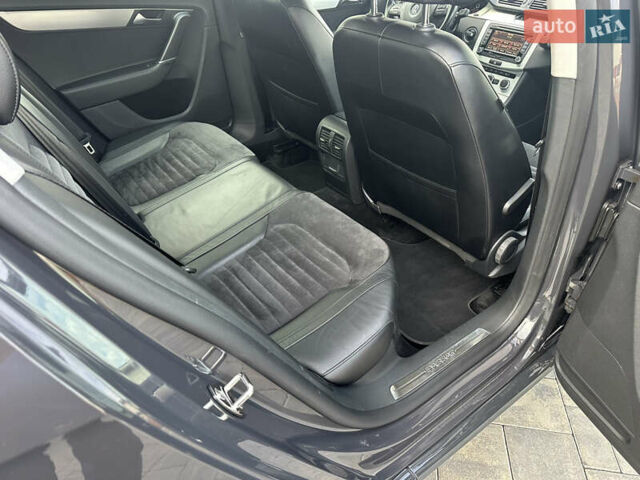 Серый Фольксваген Пассат, объемом двигателя 1.8 л и пробегом 214 тыс. км за 11900 $, фото 20 на Automoto.ua