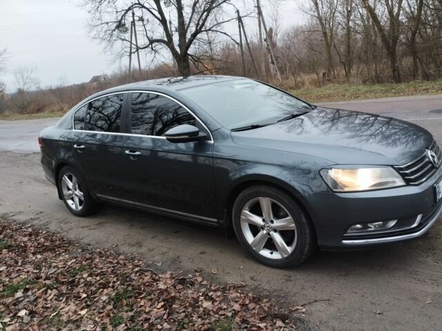 Серый Фольксваген Пассат, объемом двигателя 2 л и пробегом 269 тыс. км за 9000 $, фото 5 на Automoto.ua