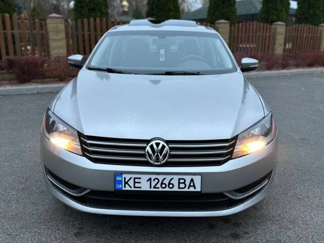 Серый Фольксваген Пассат, объемом двигателя 2.5 л и пробегом 216 тыс. км за 8500 $, фото 2 на Automoto.ua