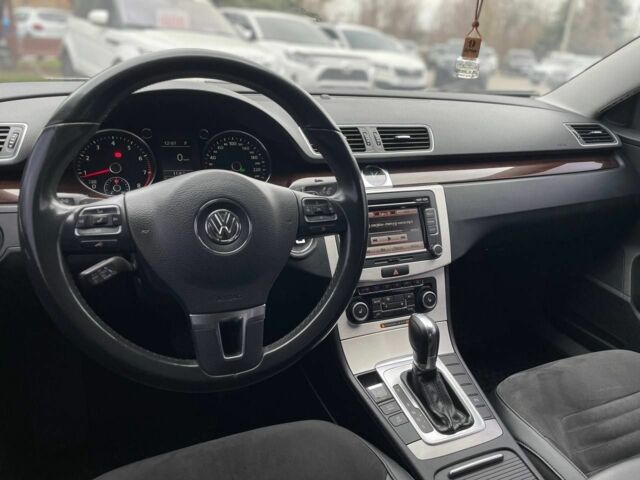 Серый Фольксваген Пассат, объемом двигателя 1.8 л и пробегом 186 тыс. км за 9900 $, фото 12 на Automoto.ua