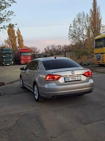 Фольксваген Пассат 2011 в Николаеве на Automoto.ua Серый Фольксваген Пассат, объемом двигателя 2.5 л и пробегом 202 тыс. км за 10000 $, фото 13 на Automoto.ua