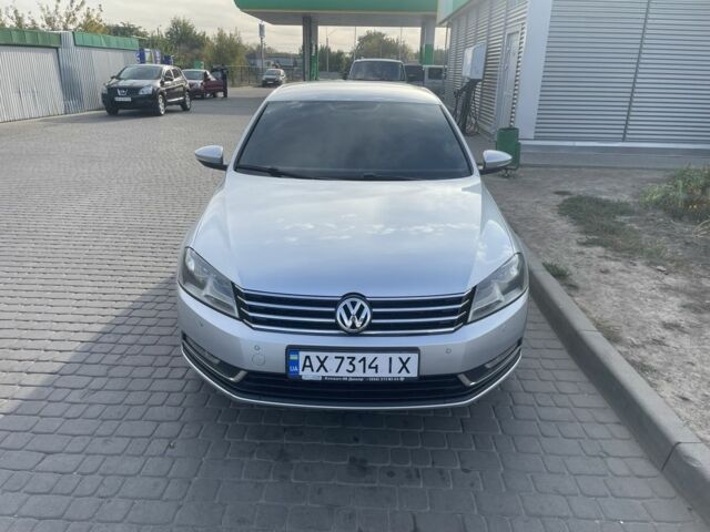 Серый Фольксваген Пассат, объемом двигателя 1.8 л и пробегом 174 тыс. км за 10500 $, фото 6 на Automoto.ua