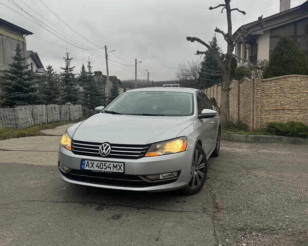 Серый Фольксваген Пассат, объемом двигателя 2.48 л и пробегом 308 тыс. км за 7800 $, фото 4 на Automoto.ua
