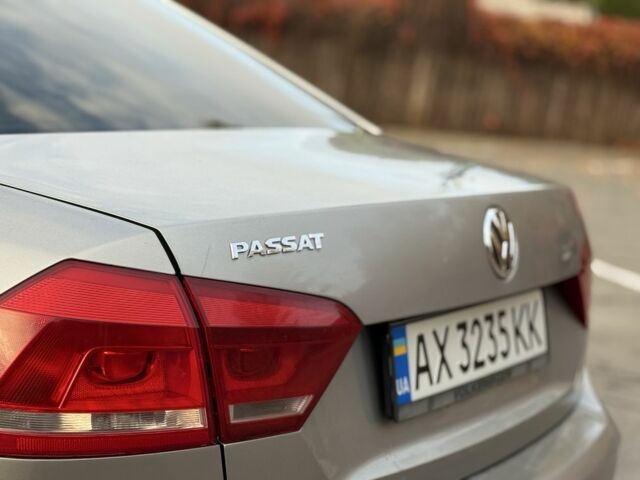 Серый Фольксваген Пассат, объемом двигателя 2.5 л и пробегом 220 тыс. км за 7500 $, фото 8 на Automoto.ua