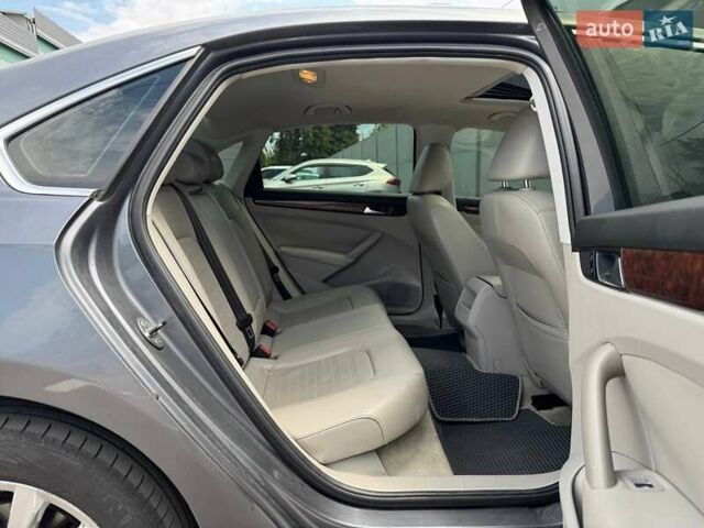 Сірий Фольксваген Пассат, об'ємом двигуна 2.48 л та пробігом 240 тис. км за 9700 $, фото 22 на Automoto.ua