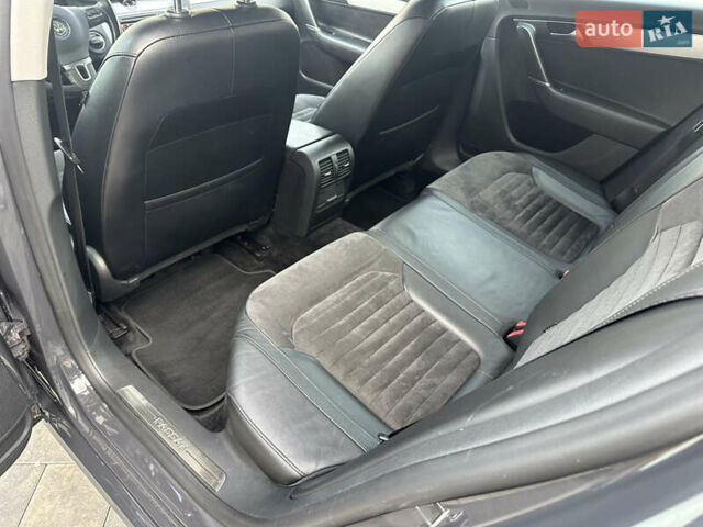 Серый Фольксваген Пассат, объемом двигателя 1.8 л и пробегом 214 тыс. км за 11900 $, фото 17 на Automoto.ua