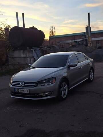 Фольксваген Пассат 2011 в Николаеве на Automoto.ua Серый Фольксваген Пассат, объемом двигателя 2.5 л и пробегом 202 тыс. км за 10000 $, фото 3 на Automoto.ua