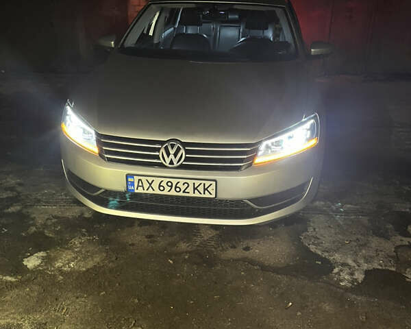 Серый Фольксваген Пассат, объемом двигателя 2.5 л и пробегом 234 тыс. км за 9600 $, фото 16 на Automoto.ua