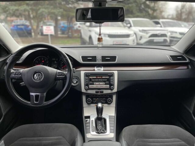 Серый Фольксваген Пассат, объемом двигателя 1.8 л и пробегом 186 тыс. км за 9900 $, фото 9 на Automoto.ua