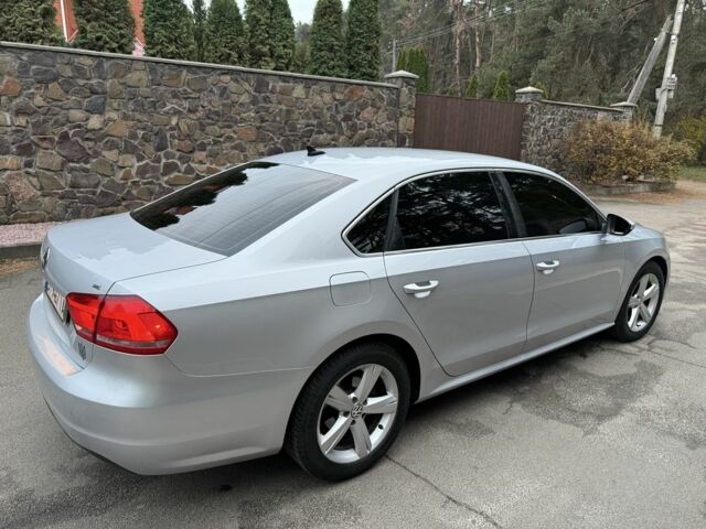 Серый Фольксваген Пассат, объемом двигателя 2.5 л и пробегом 250 тыс. км за 9700 $, фото 7 на Automoto.ua