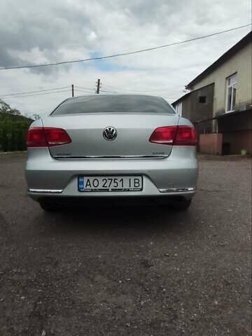 Серый Фольксваген Пассат, объемом двигателя 1.97 л и пробегом 202 тыс. км за 9500 $, фото 2 на Automoto.ua