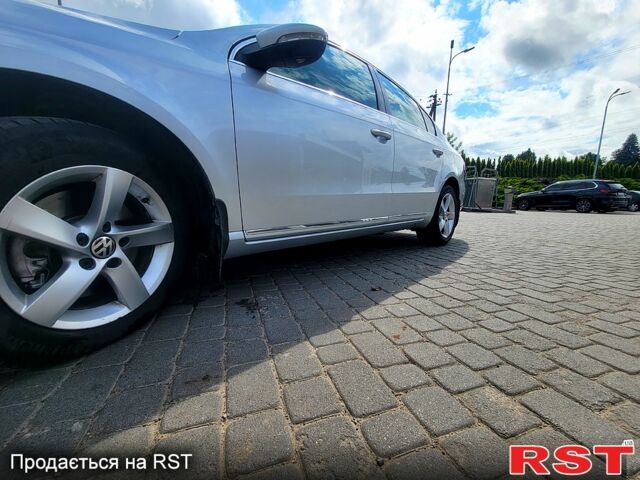 Серый Фольксваген Пассат, объемом двигателя 1.8 л и пробегом 158 тыс. км за 8500 $, фото 11 на Automoto.ua