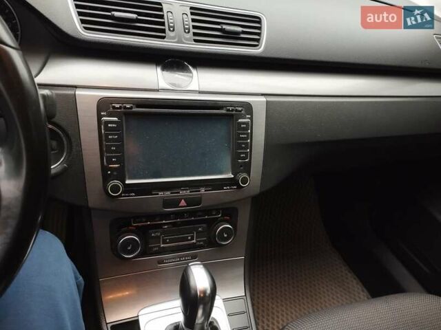 Сірий Фольксваген Пассат, об'ємом двигуна 1.97 л та пробігом 269 тис. км за 9000 $, фото 5 на Automoto.ua